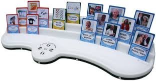 i-Pocarte's front view showing display cards stacked in an upright position.
